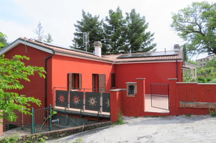 Image No.4-Jumelé de 2 chambres à vendre à Cessapalombo