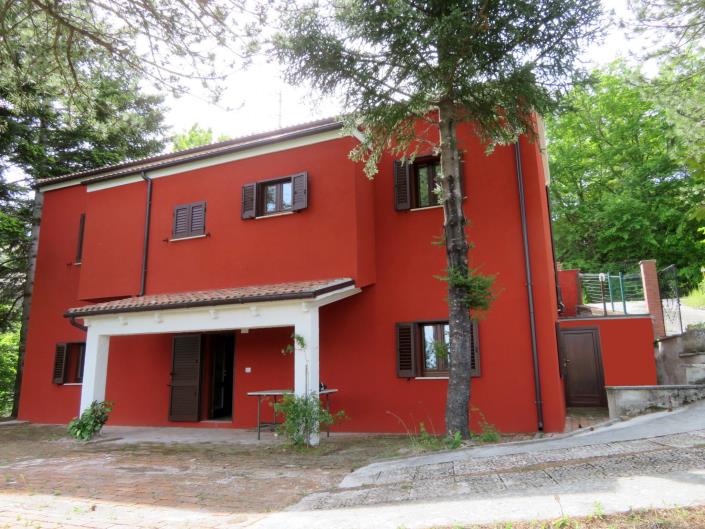 Image No.8-Jumelé de 2 chambres à vendre à Cessapalombo