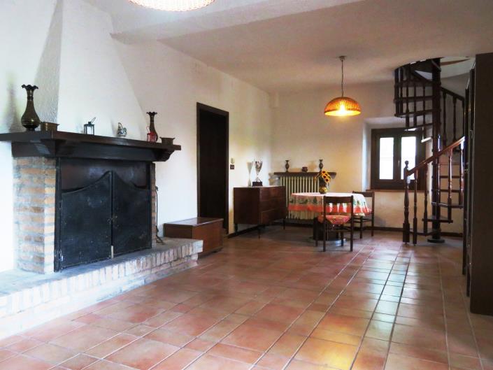 Image No.17-Jumelé de 2 chambres à vendre à Cessapalombo