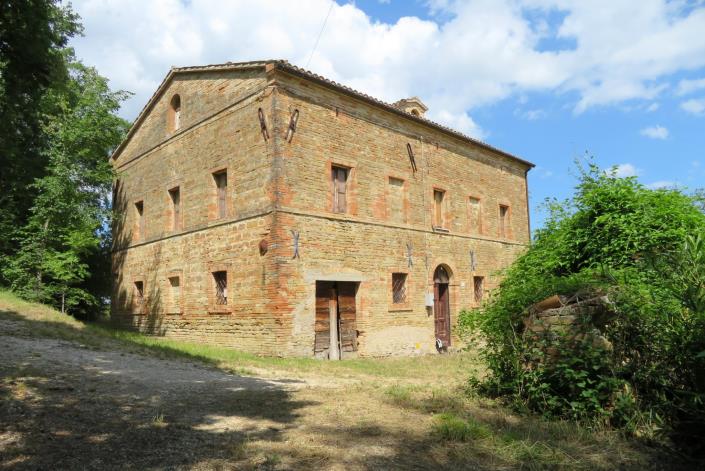 Image No.8-4 Bed Country House for sale