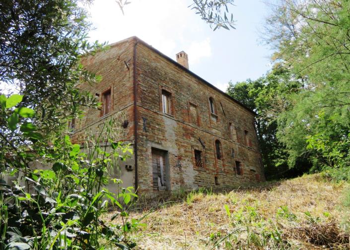 Image No.13-4 Bed Country House for sale