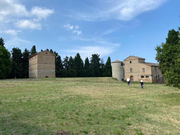 Image No.3-Propriété de pays de 10 chambres à vendre à Appignano