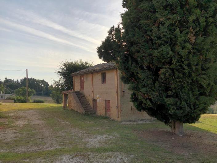 Image No.6-Propriété de pays de 10 chambres à vendre à Appignano