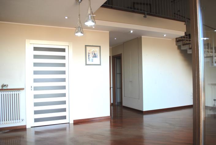 Image No.14-3 Bed Semi-Detached for sale