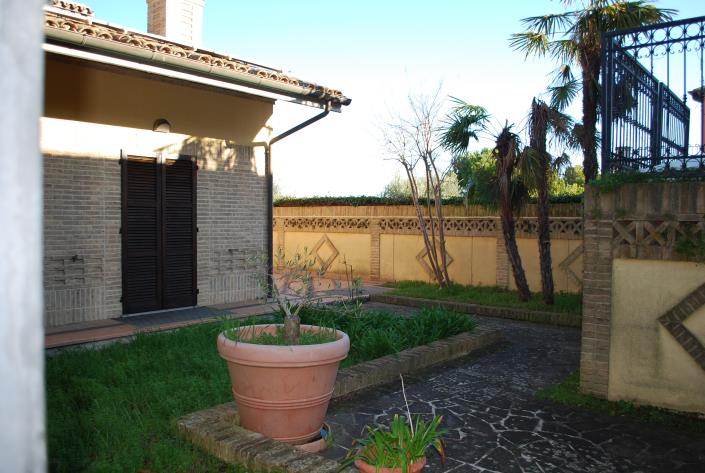 Image No.6-3 Bed Semi-Detached for sale