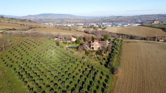 Image No.41-3 Bed Country House for sale