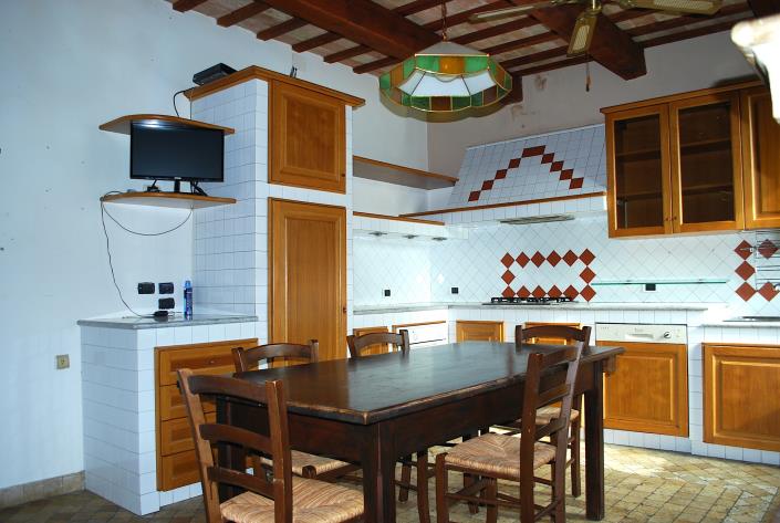 Image No.11-3 Bed House for sale