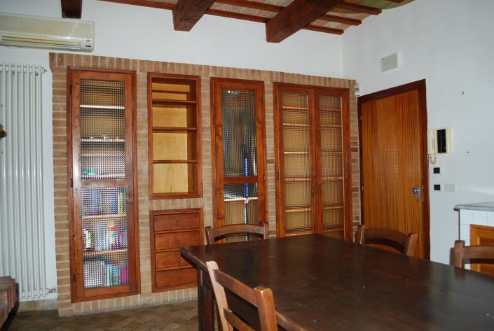 Image No.13-3 Bed House for sale