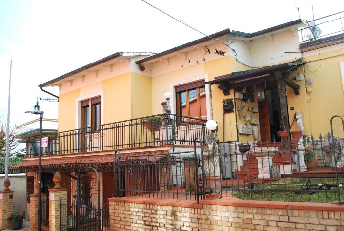 Image No.5-3 Bed House for sale