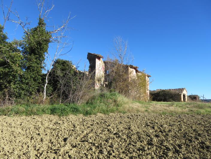 Image No.7-3 Bed Farmhouse for sale