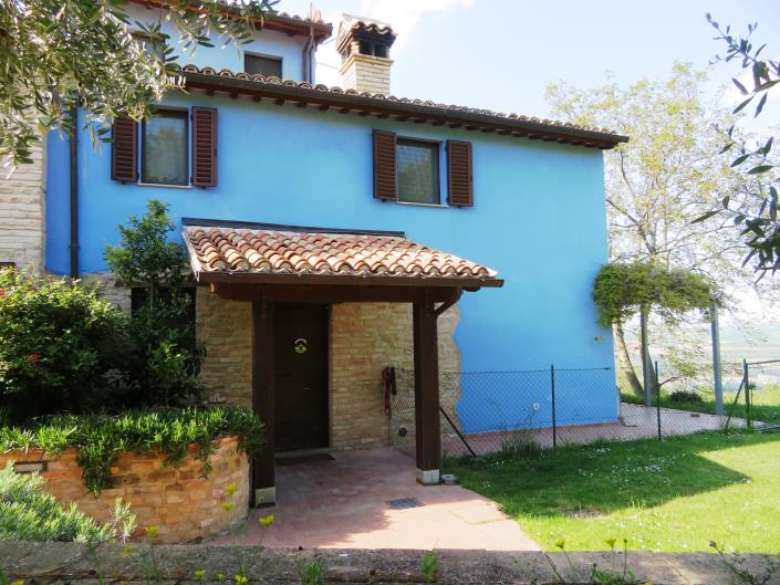 Image No.5-3 Bed Country Property for sale