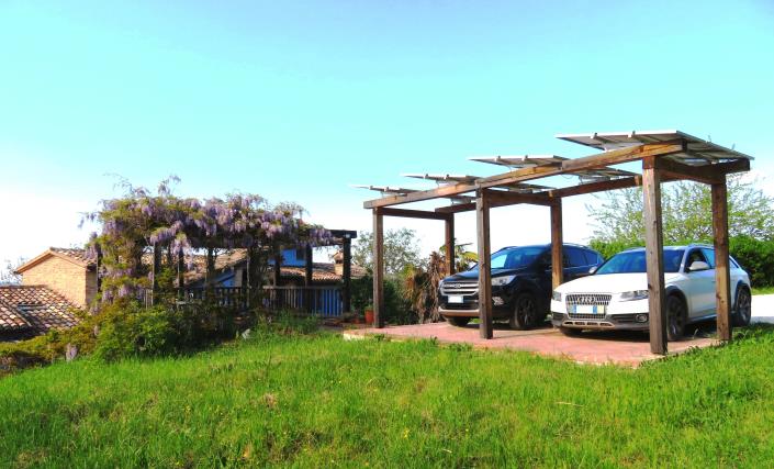 Image No.22-3 Bed Country Property for sale