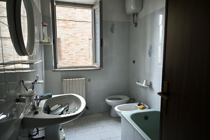 Image No.17-3 Bed Townhouse for sale