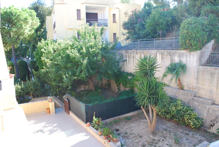 Image No.21-3 Bed Apartment for sale