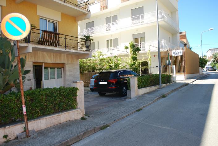 Image No.22-3 Bed Apartment for sale