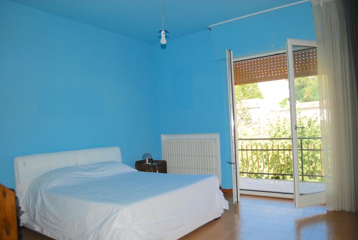 Image No.11-3 Bed Apartment for sale