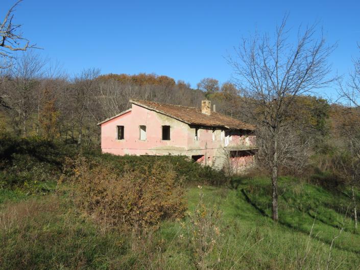 Image No.1-5 Bed Farmhouse for sale