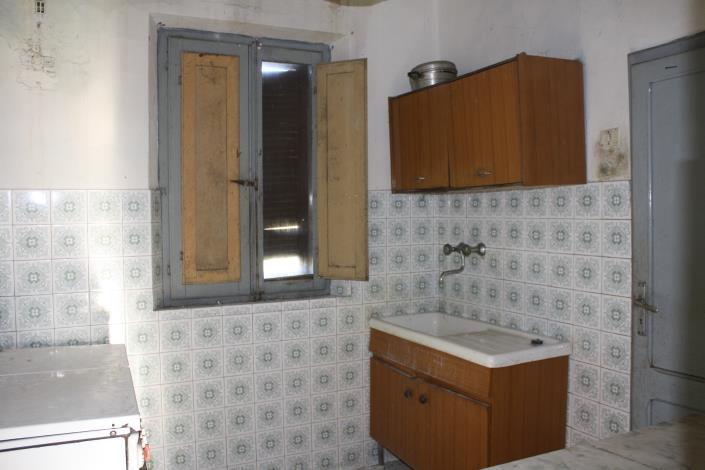 Image No.19-4 Bed Farmhouse for sale