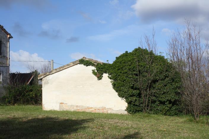 Image No.7-4 Bed Farmhouse for sale