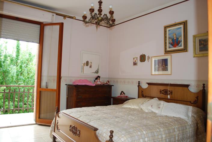Image No.22-2 Bed House/Villa for sale