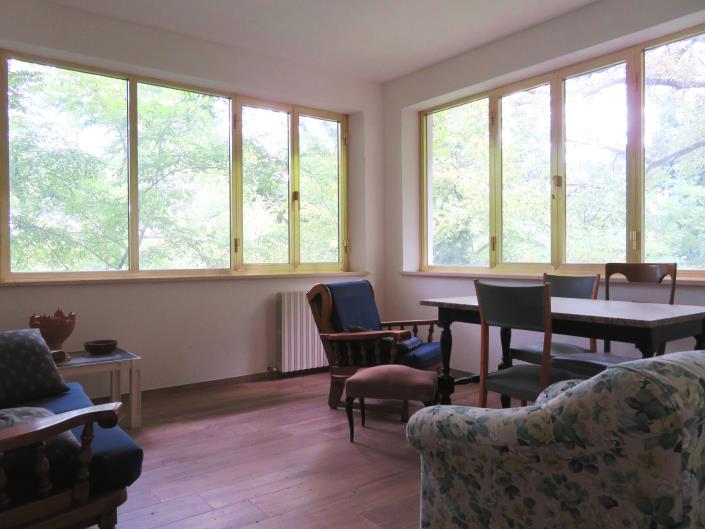 Image No.5-5 Bed Country Property for sale