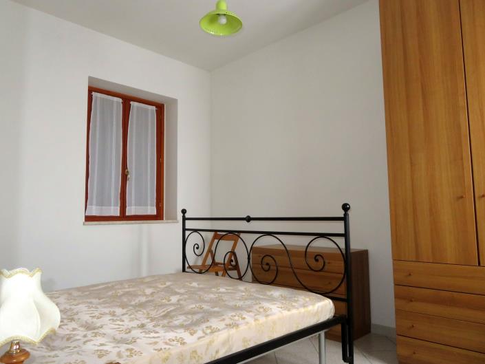 Image No.24-2 Bed House for sale