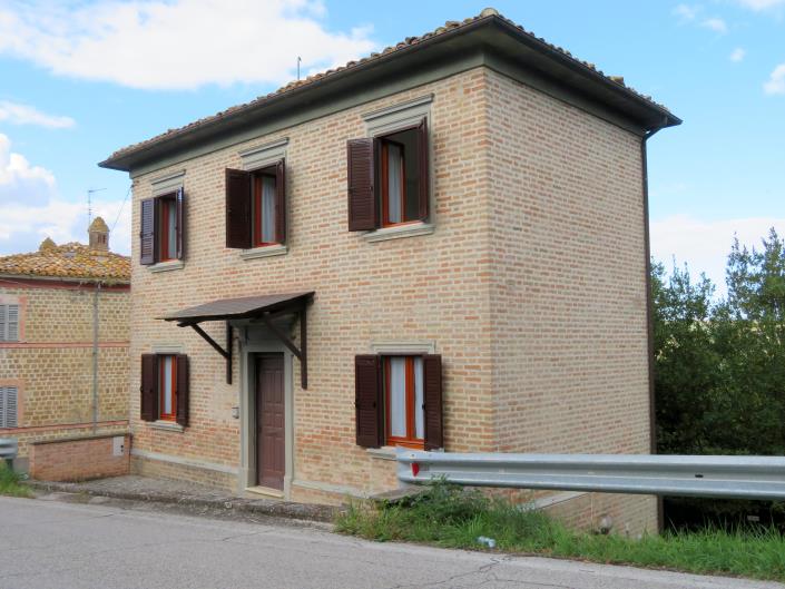 Image No.2-2 Bed House for sale