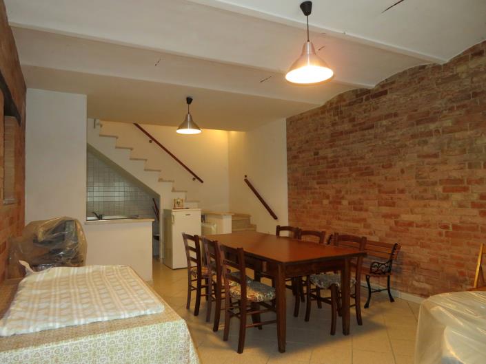 Image No.9-2 Bed House for sale