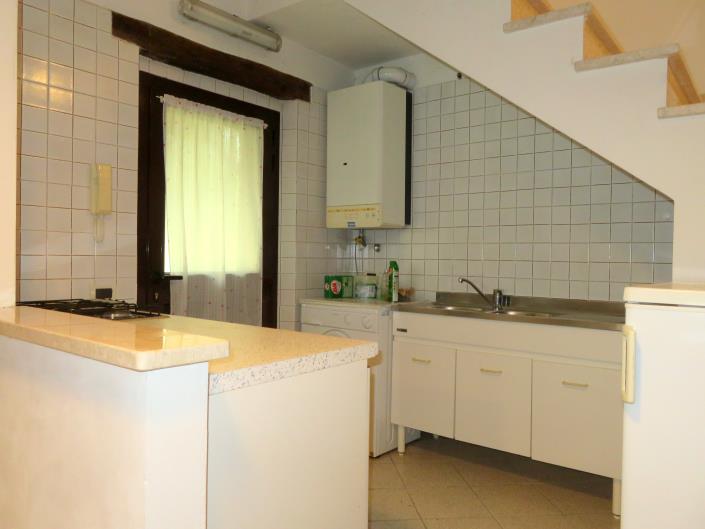 Image No.14-2 Bed House for sale