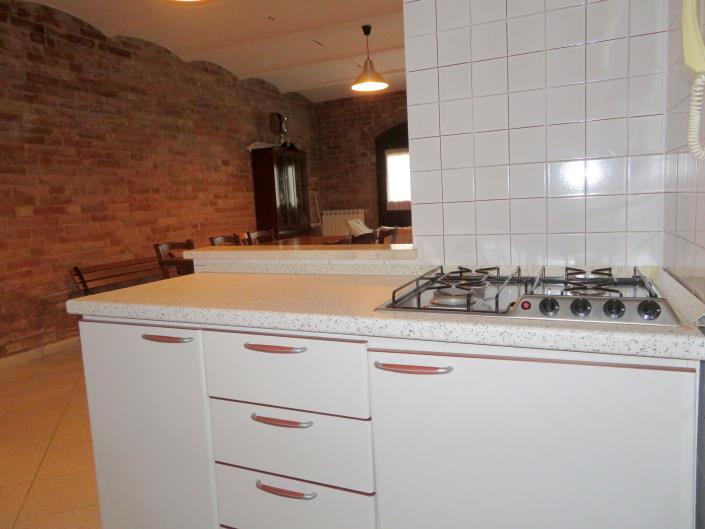 Image No.15-2 Bed House for sale