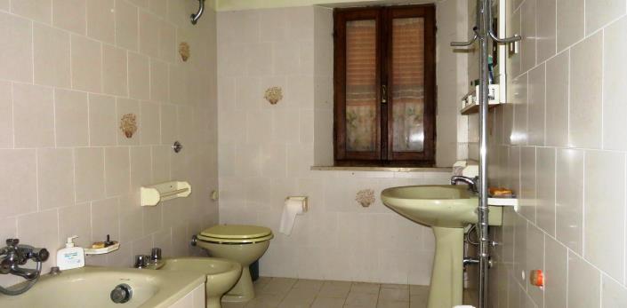 Image No.28-3 Bed House for sale