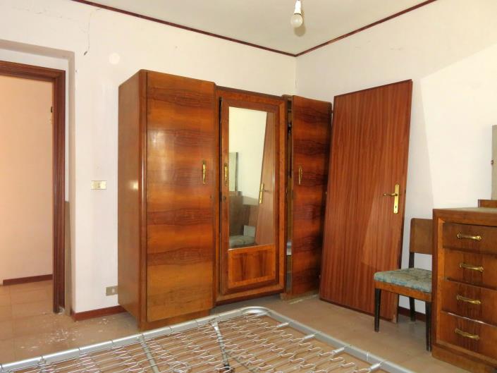 Image No.30-3 Bed House for sale
