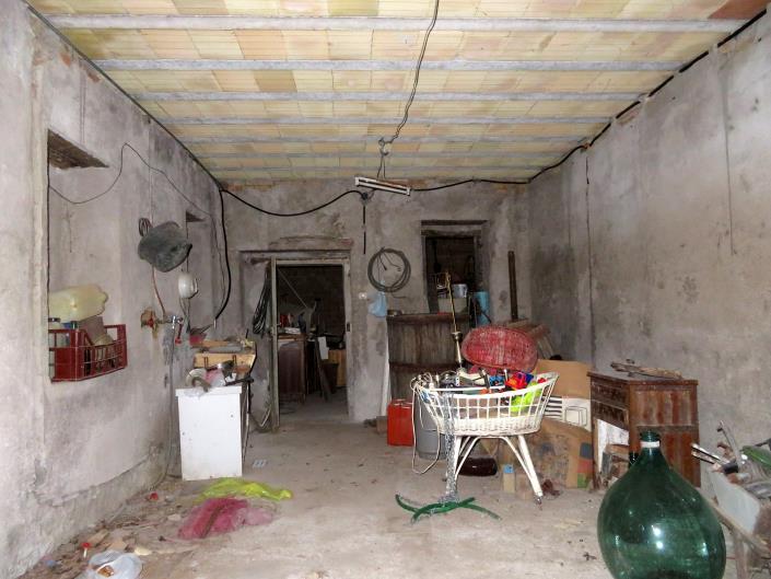 Image No.32-3 Bed House for sale