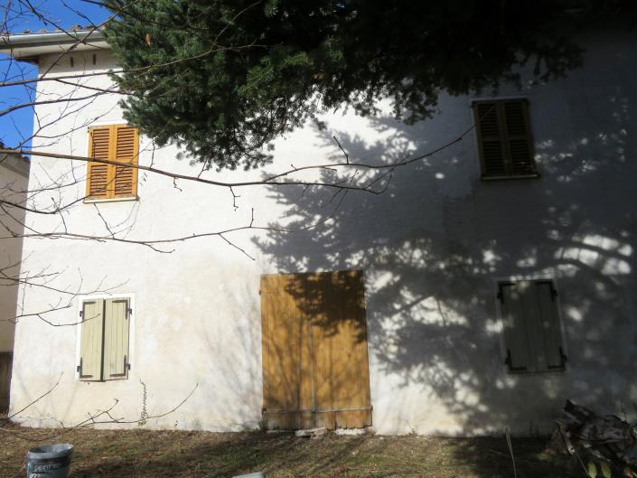 Image No.10-3 Bed House for sale