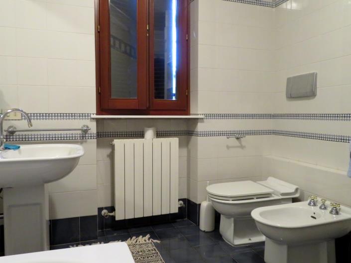 Image No.25-Propriété de pays de 4 chambres à vendre à Sarnano