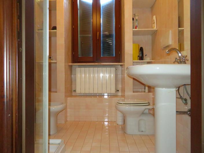 Image No.26-Propriété de pays de 4 chambres à vendre à Sarnano