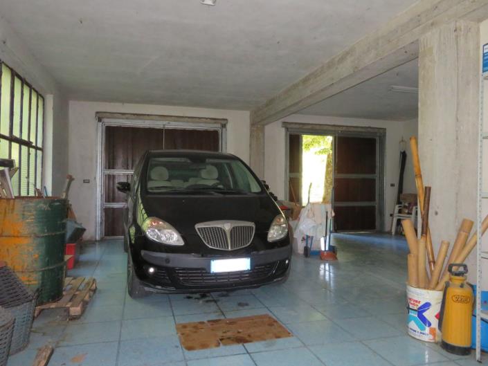 Image No.33-Propriété de pays de 4 chambres à vendre à Sarnano