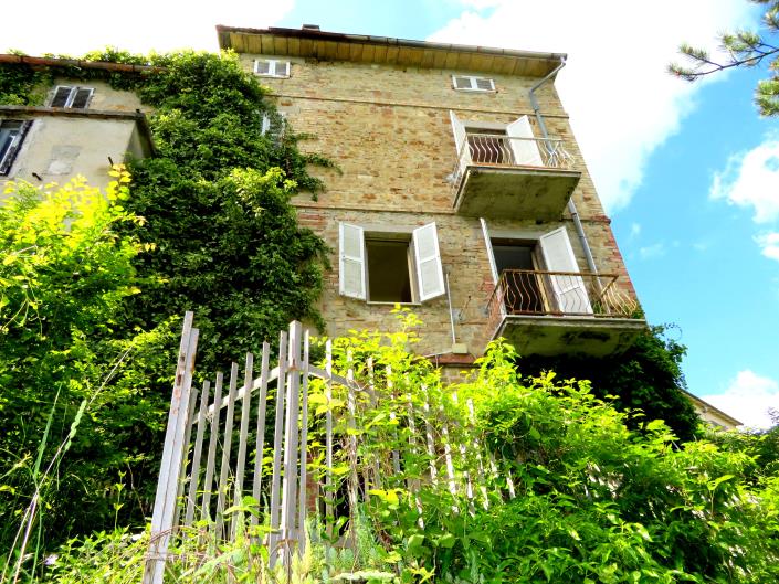 Image No.5-2 Bed Townhouse for sale