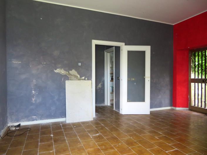 Image No.18-2 Bed Townhouse for sale