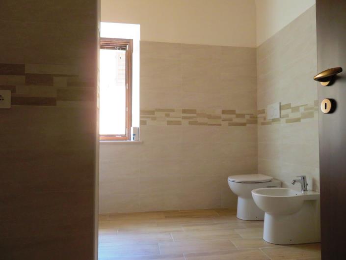 Image No.22-2 Bed Apartment for sale