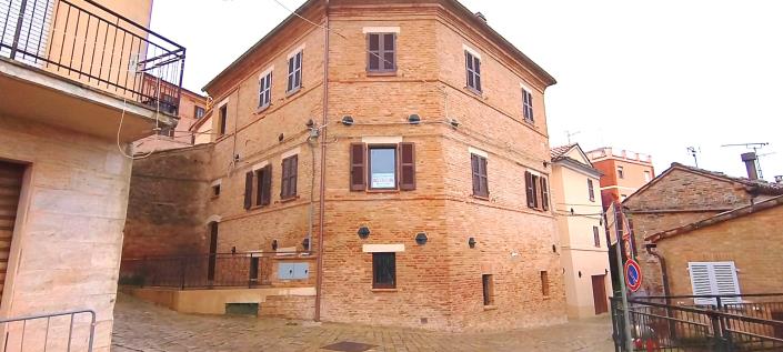 Image No.27-2 Bed Apartment for sale