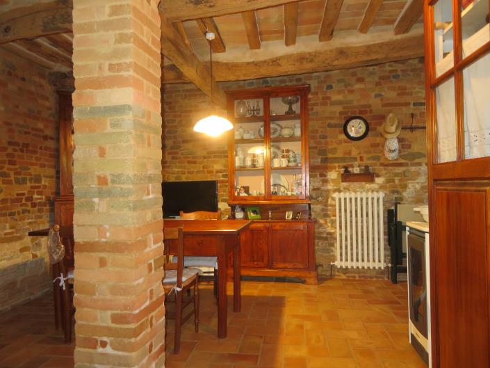 Image No.26-3 Bed Townhouse for sale