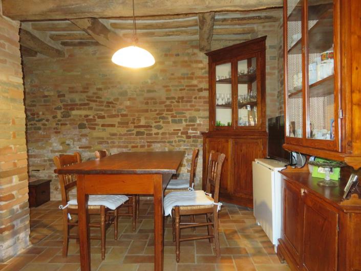 Image No.30-3 Bed Townhouse for sale