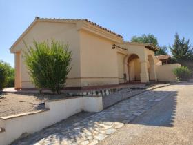 Image No.1-Villa / Détaché de 3 chambres à vendre à Hacienda del Alamo