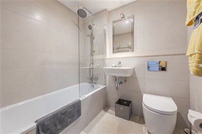 Bathroom (1)