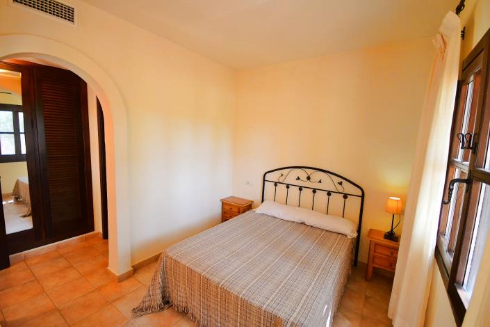 Image No.12-1 Bed Villa for sale