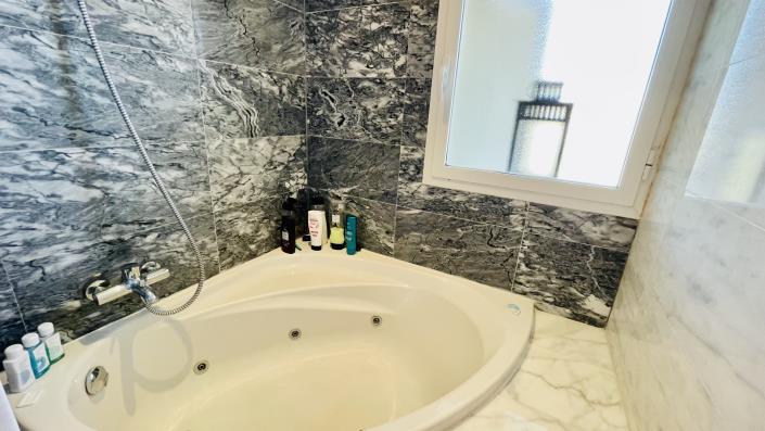 Image No.24-2 Bed Penthouse for sale