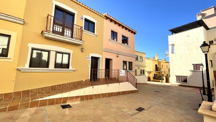 Image No.4-Maison de ville de 3 chambres à vendre à Hacienda del Alamo