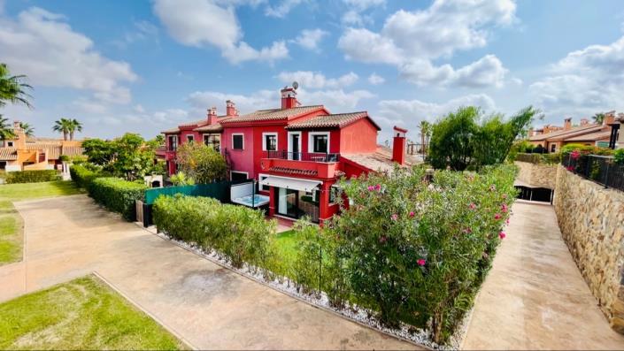 Image No.3-Villa de 4 chambres à vendre à Hacienda del Alamo