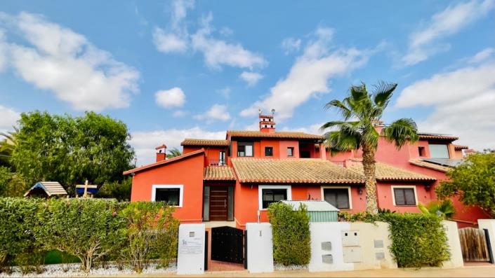 Image No.7-Villa de 4 chambres à vendre à Hacienda del Alamo